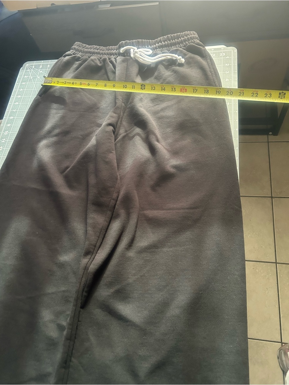 Wide-Leg Black Drawstring Sweatpants - Picture 2 of 6